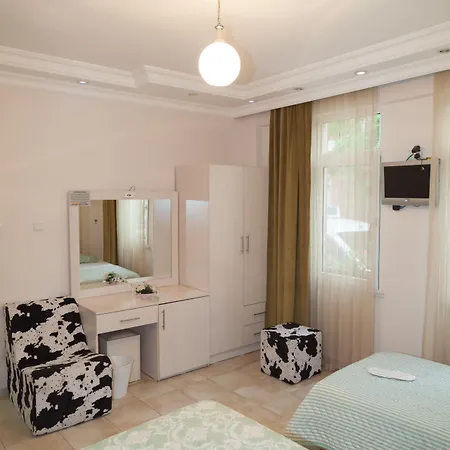 Koboroz Hotel Ayvalı