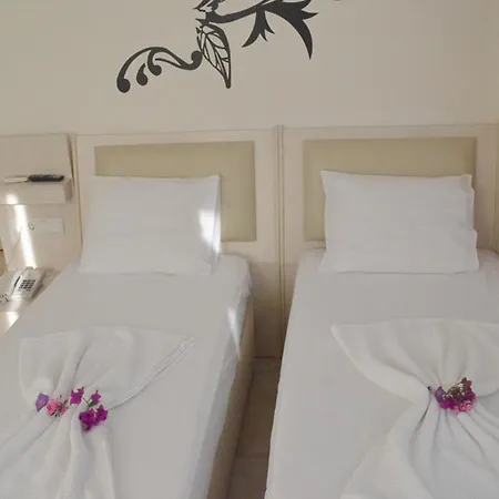 Hotel Koboroz Ayvalı